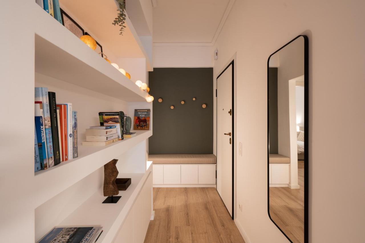 Unique 2 Bedrooms Apartment, Steps To Plaka And City Center Athens Exterior photo