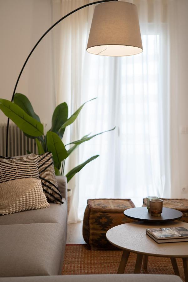 Unique 2 Bedrooms Apartment, Steps To Plaka And City Center Athens Exterior photo